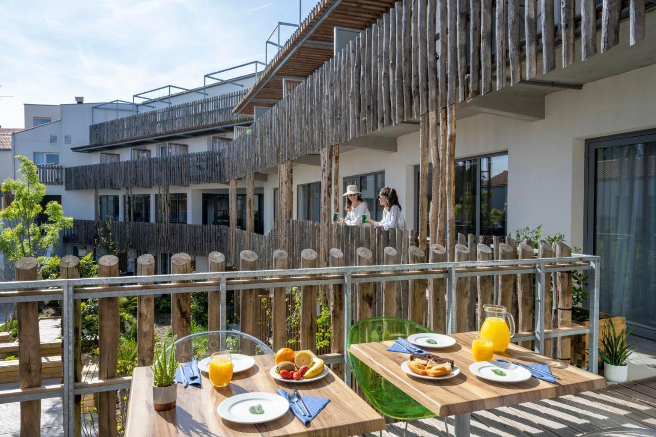 לה רושל Athome Residence Et Spa מראה חיצוני תמונה