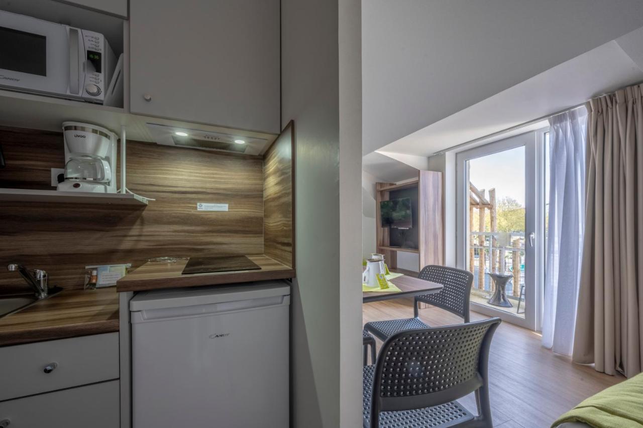 לה רושל Athome Residence Et Spa מראה חיצוני תמונה